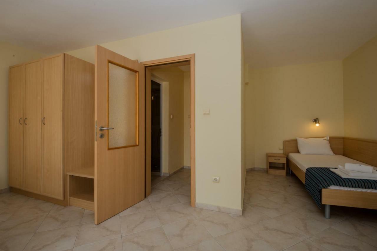 Hotel Briz Sosopol Exterior foto
